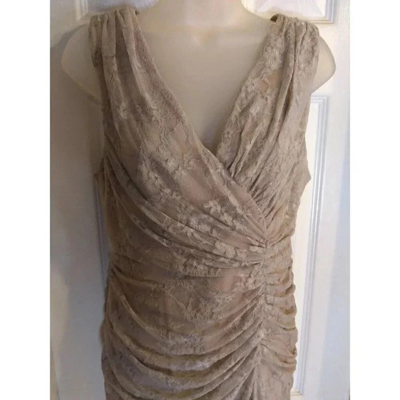 Vintage Juno Dress Beige Allover Lace Ruching Sz M Lace Ruching Fairy Prom Y2k - Picture 2 of 7